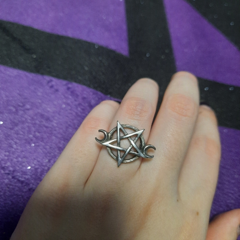 Witchy Ring